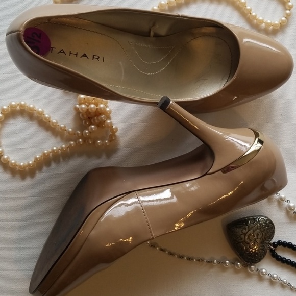 tahari slippers